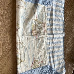 Posh tots baby crib blanket bunny pattern blue